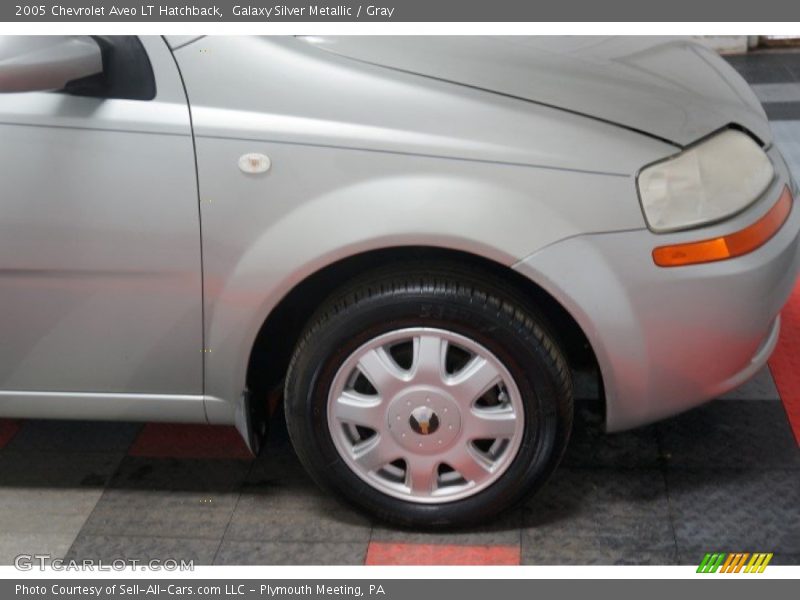 Galaxy Silver Metallic / Gray 2005 Chevrolet Aveo LT Hatchback