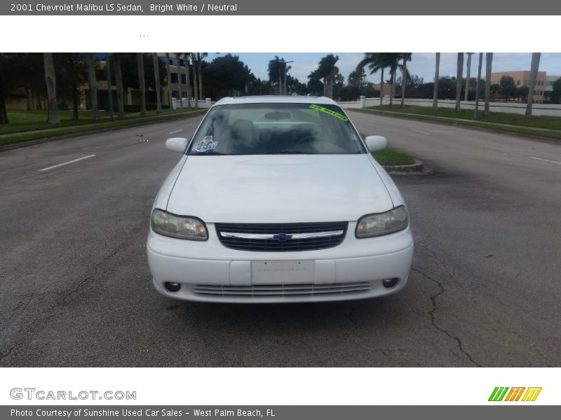 Bright White / Neutral 2001 Chevrolet Malibu LS Sedan