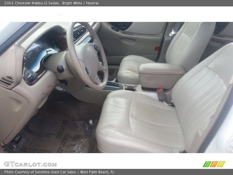 Bright White / Neutral 2001 Chevrolet Malibu LS Sedan