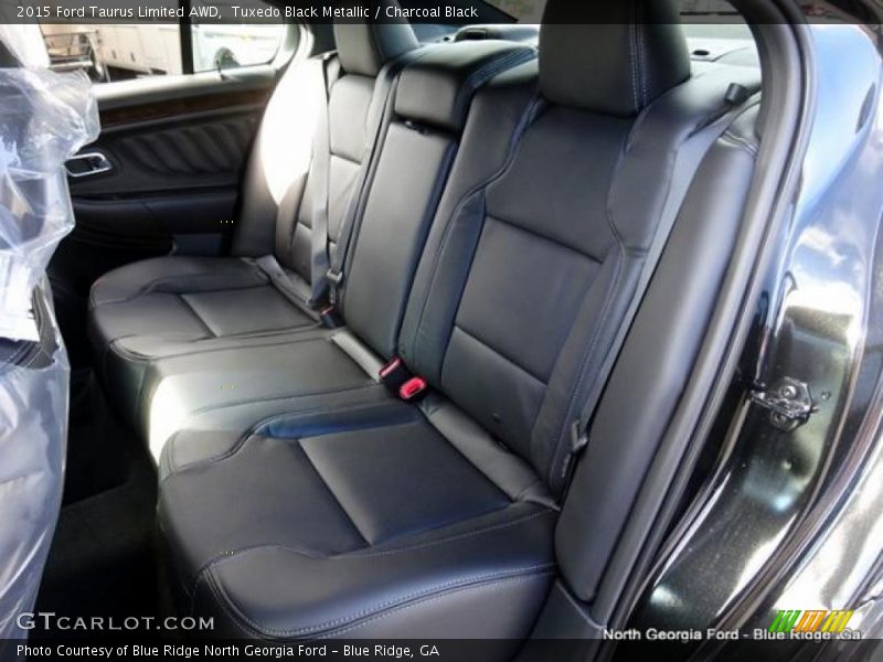 Tuxedo Black Metallic / Charcoal Black 2015 Ford Taurus Limited AWD