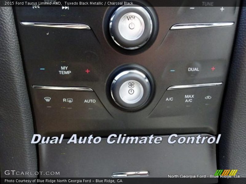 Tuxedo Black Metallic / Charcoal Black 2015 Ford Taurus Limited AWD