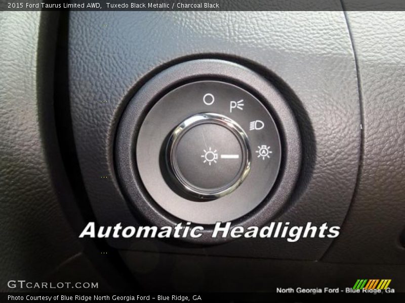 Tuxedo Black Metallic / Charcoal Black 2015 Ford Taurus Limited AWD