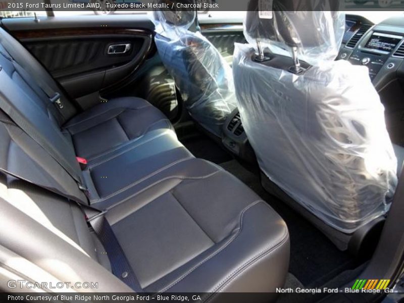 Tuxedo Black Metallic / Charcoal Black 2015 Ford Taurus Limited AWD