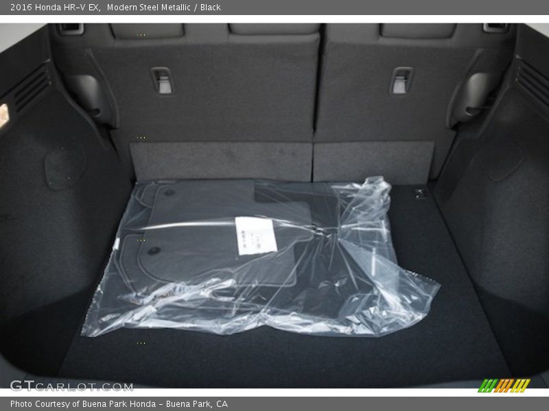 Modern Steel Metallic / Black 2016 Honda HR-V EX
