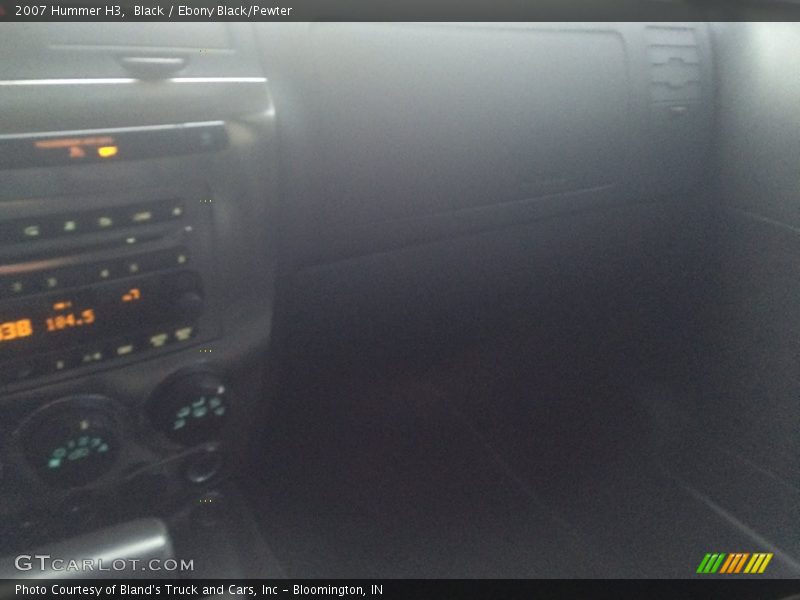 Black / Ebony Black/Pewter 2007 Hummer H3