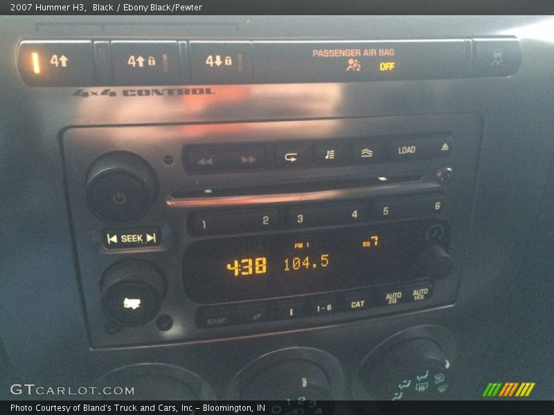 Black / Ebony Black/Pewter 2007 Hummer H3