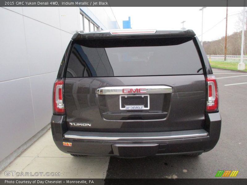 Iridium Metallic / Jet Black 2015 GMC Yukon Denali 4WD