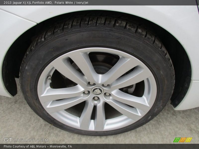 Polaris White / Ivory/Jet 2013 Jaguar XJ XJL Portfolio AWD