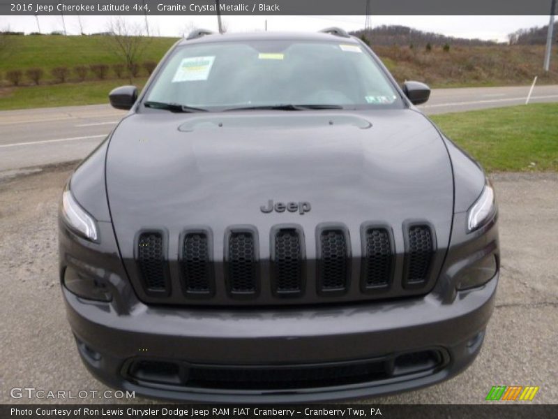 Granite Crystal Metallic / Black 2016 Jeep Cherokee Latitude 4x4