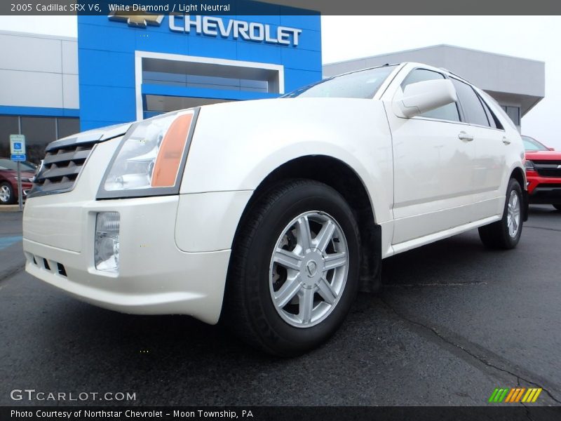 White Diamond / Light Neutral 2005 Cadillac SRX V6