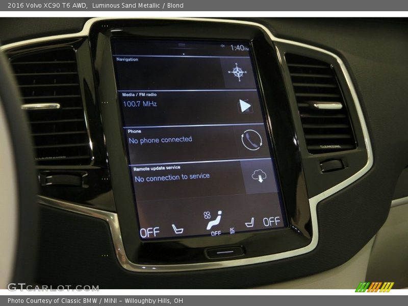 Controls of 2016 XC90 T6 AWD