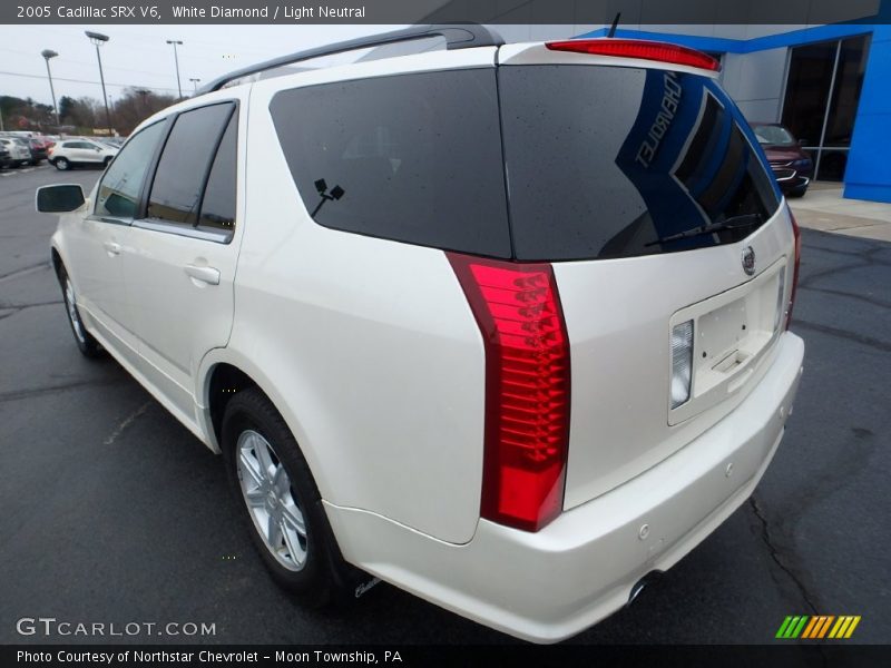 White Diamond / Light Neutral 2005 Cadillac SRX V6
