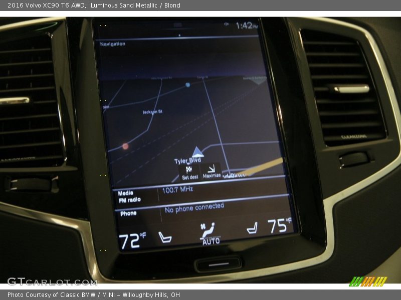 Navigation of 2016 XC90 T6 AWD