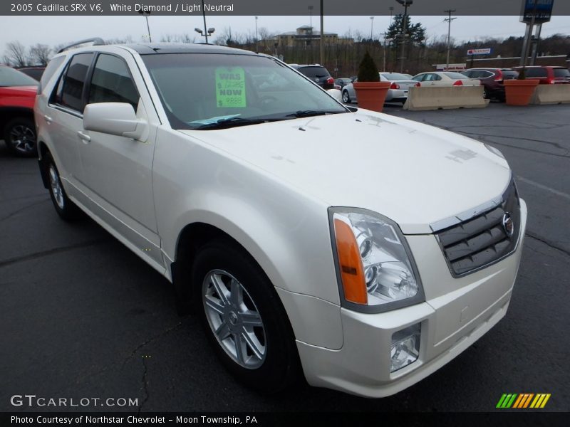 White Diamond / Light Neutral 2005 Cadillac SRX V6