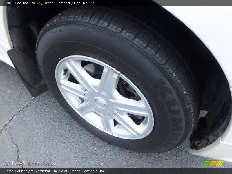 White Diamond / Light Neutral 2005 Cadillac SRX V6