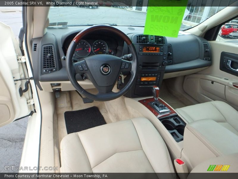 White Diamond / Light Neutral 2005 Cadillac SRX V6