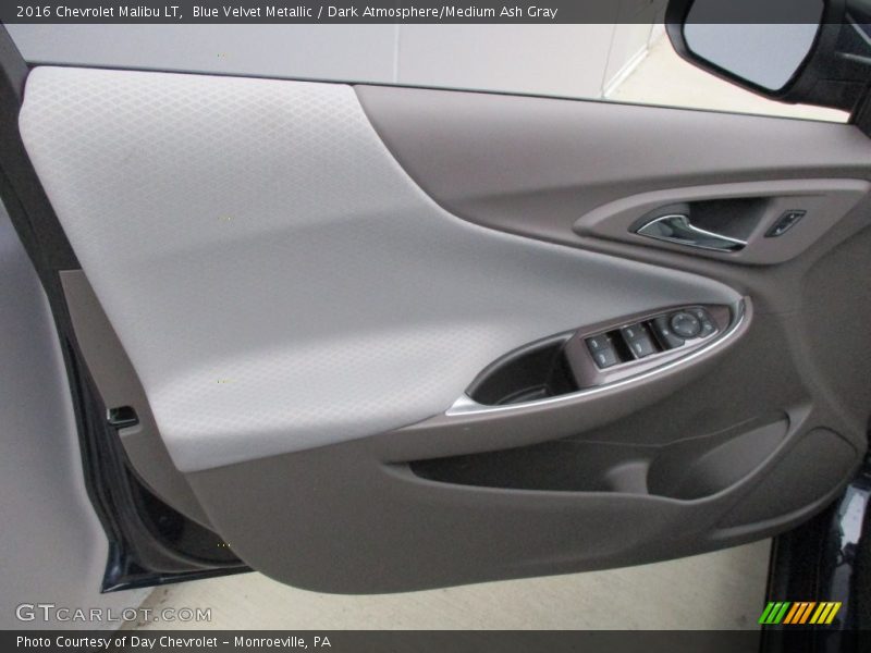 Door Panel of 2016 Malibu LT