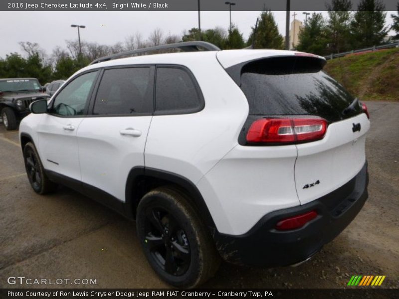 Bright White / Black 2016 Jeep Cherokee Latitude 4x4