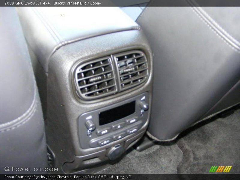 Quicksilver Metallic / Ebony 2009 GMC Envoy SLT 4x4