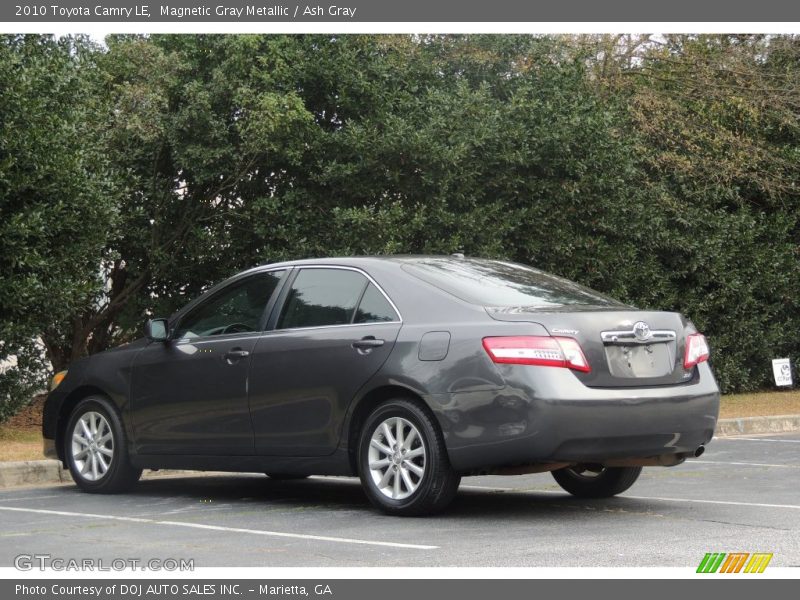 Magnetic Gray Metallic / Ash Gray 2010 Toyota Camry LE