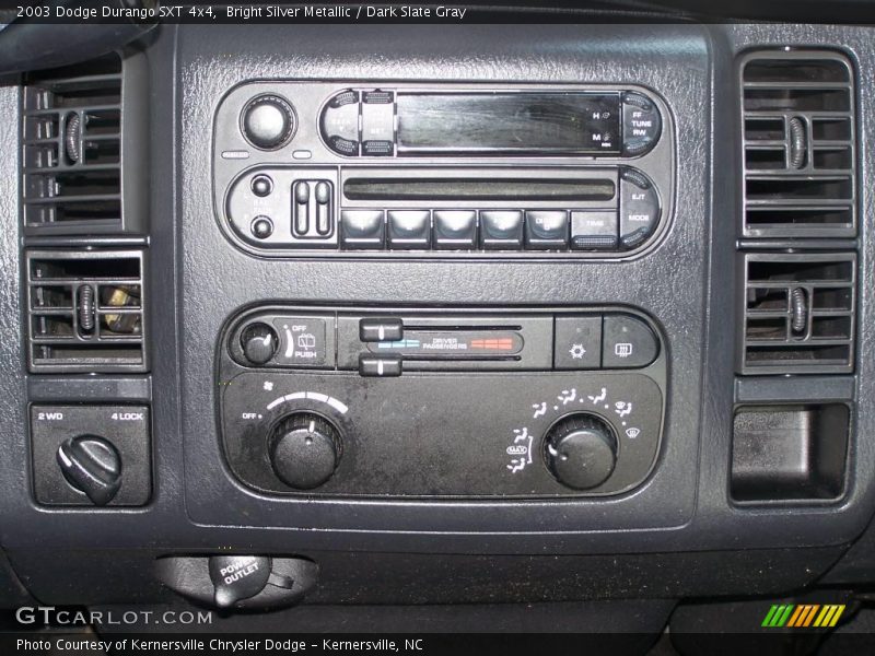 Bright Silver Metallic / Dark Slate Gray 2003 Dodge Durango SXT 4x4