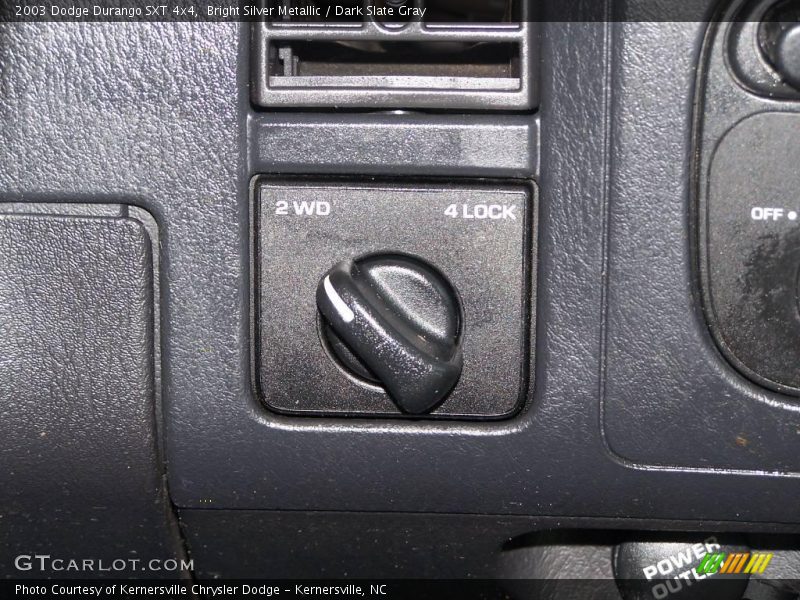 Bright Silver Metallic / Dark Slate Gray 2003 Dodge Durango SXT 4x4