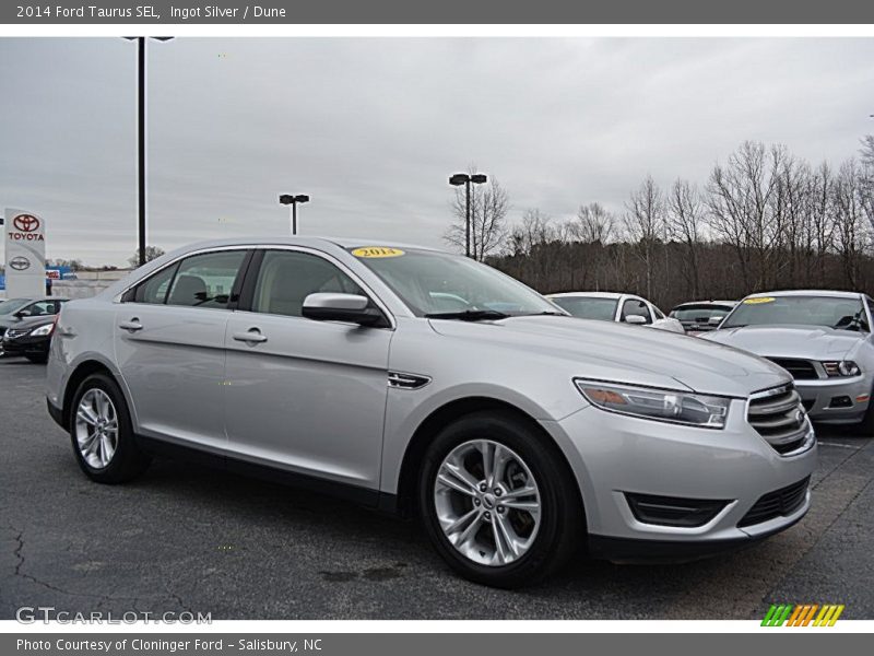 Ingot Silver / Dune 2014 Ford Taurus SEL