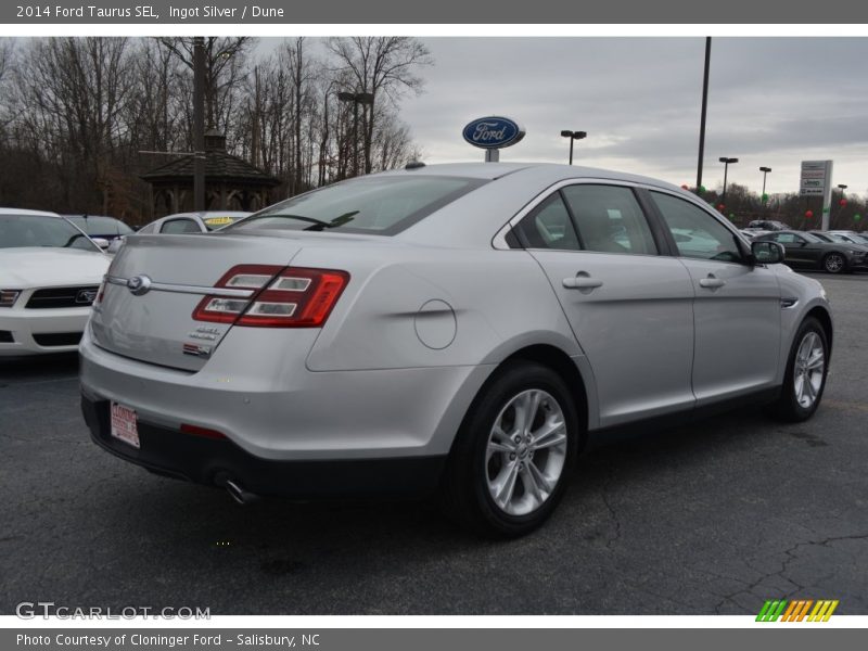Ingot Silver / Dune 2014 Ford Taurus SEL
