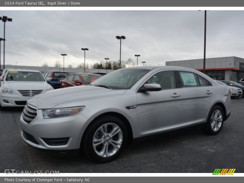 Ingot Silver / Dune 2014 Ford Taurus SEL