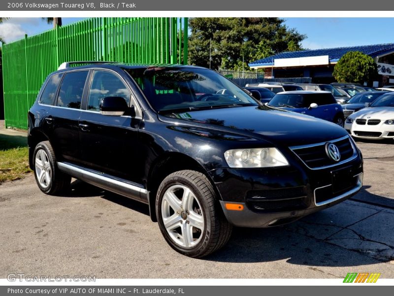 Black / Teak 2006 Volkswagen Touareg V8