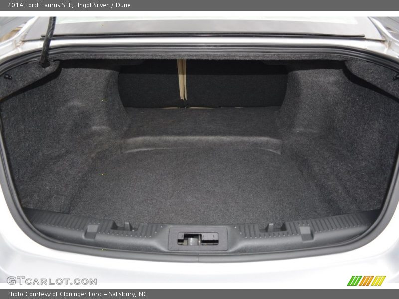 Ingot Silver / Dune 2014 Ford Taurus SEL