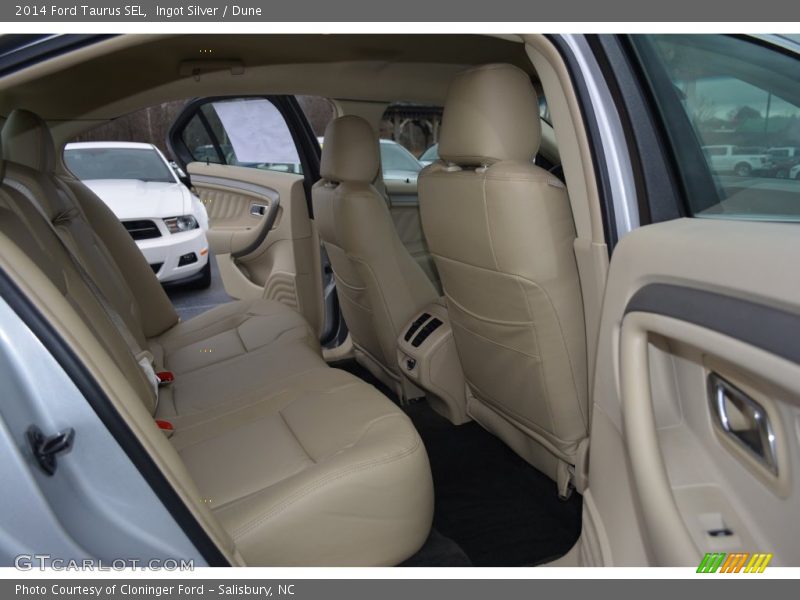 Ingot Silver / Dune 2014 Ford Taurus SEL