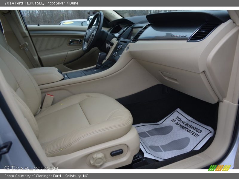 Ingot Silver / Dune 2014 Ford Taurus SEL