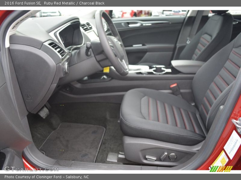 Ruby Red Metallic / Charcoal Black 2016 Ford Fusion SE