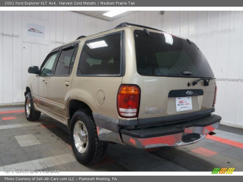 Harvest Gold Metallic / Medium Prairie Tan 2001 Ford Explorer XLT 4x4