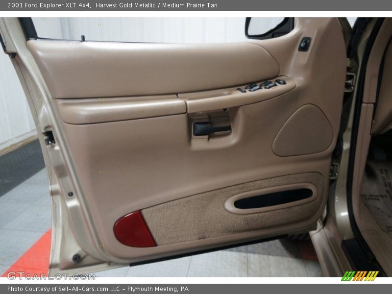 Harvest Gold Metallic / Medium Prairie Tan 2001 Ford Explorer XLT 4x4