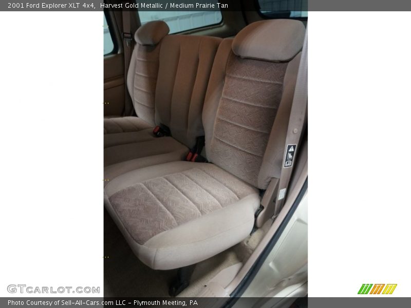 Harvest Gold Metallic / Medium Prairie Tan 2001 Ford Explorer XLT 4x4
