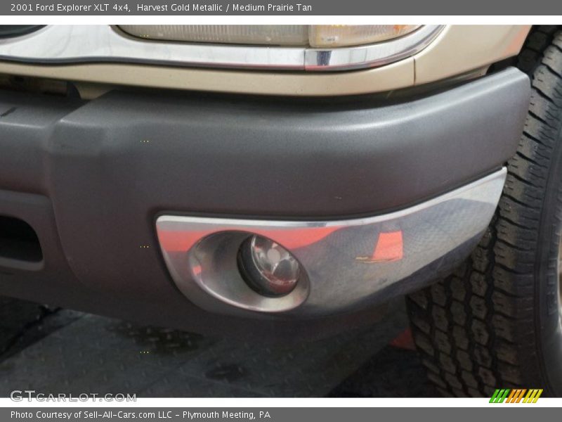 Harvest Gold Metallic / Medium Prairie Tan 2001 Ford Explorer XLT 4x4