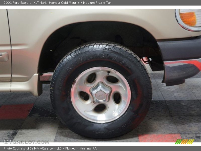 Harvest Gold Metallic / Medium Prairie Tan 2001 Ford Explorer XLT 4x4