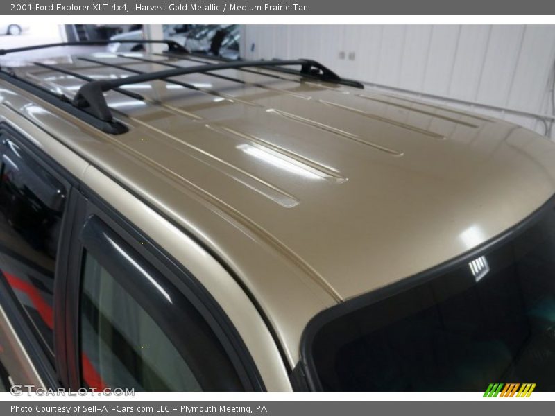 Harvest Gold Metallic / Medium Prairie Tan 2001 Ford Explorer XLT 4x4