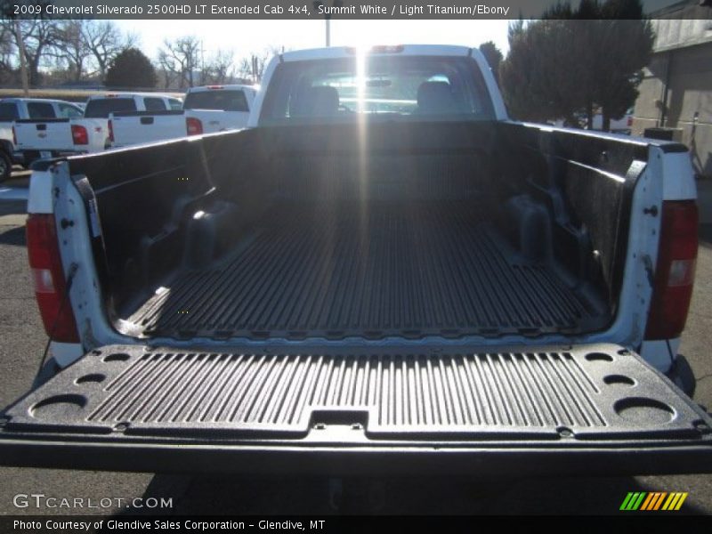 Summit White / Light Titanium/Ebony 2009 Chevrolet Silverado 2500HD LT Extended Cab 4x4