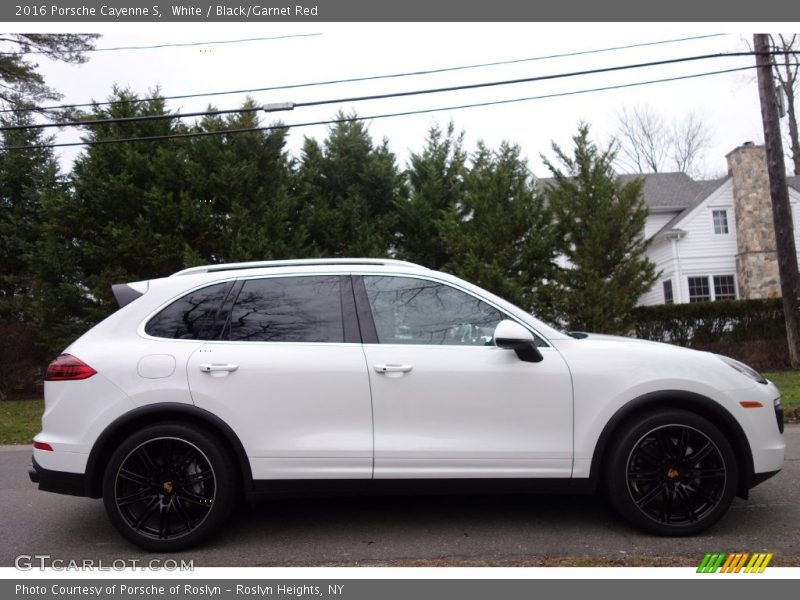 White / Black/Garnet Red 2016 Porsche Cayenne S