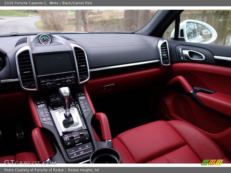 White / Black/Garnet Red 2016 Porsche Cayenne S