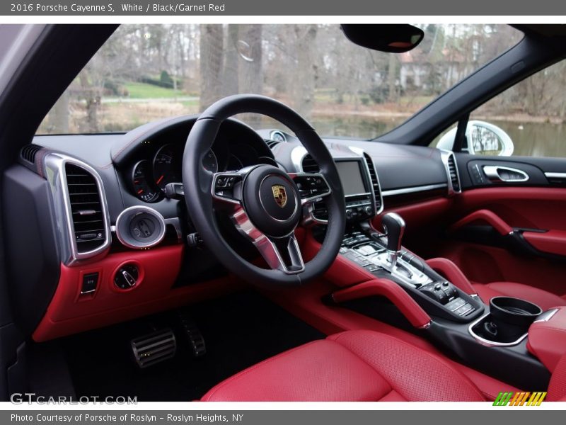 Black/Garnet Red Interior - 2016 Cayenne S 