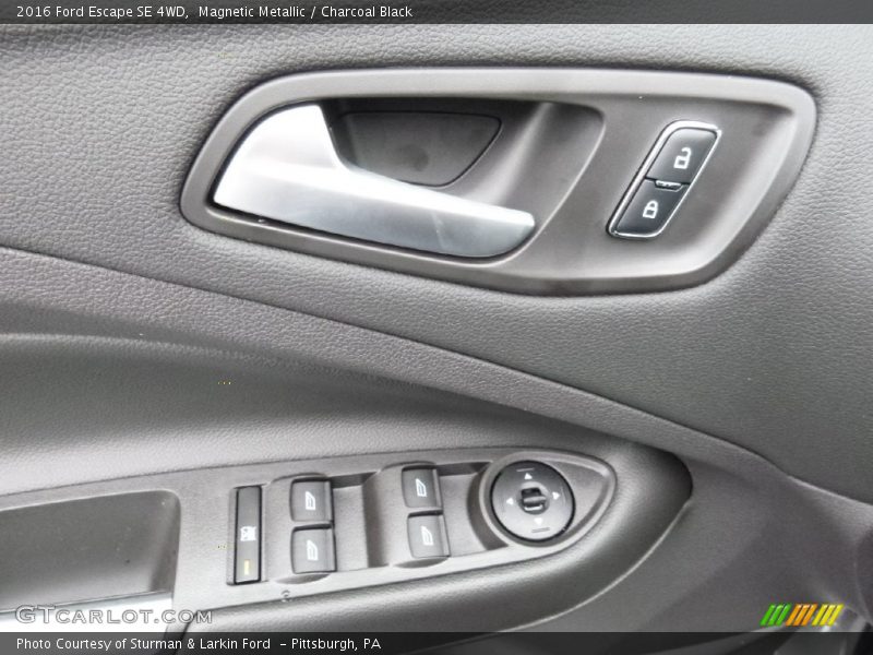 Magnetic Metallic / Charcoal Black 2016 Ford Escape SE 4WD