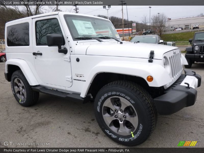 Front 3/4 View of 2016 Wrangler Sahara 4x4
