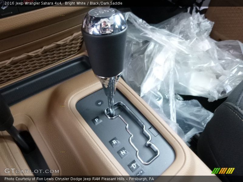 Bright White / Black/Dark Saddle 2016 Jeep Wrangler Sahara 4x4