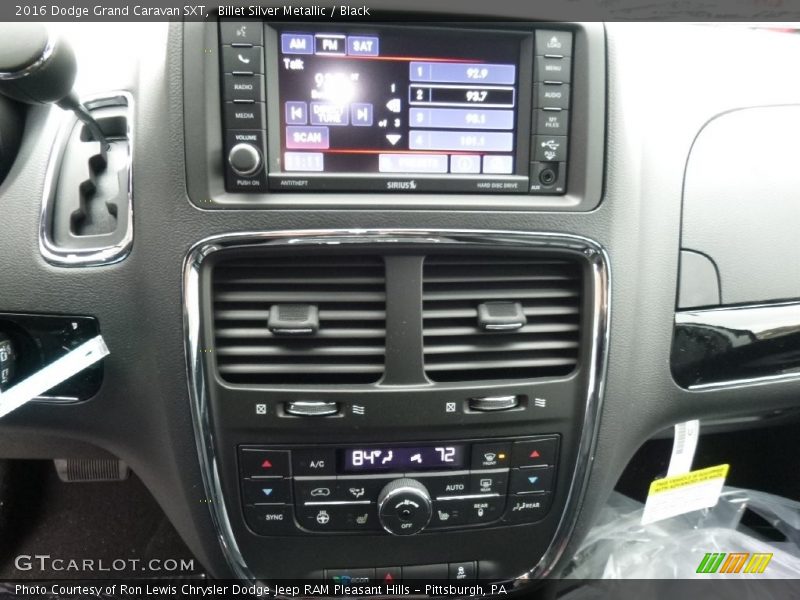 Billet Silver Metallic / Black 2016 Dodge Grand Caravan SXT
