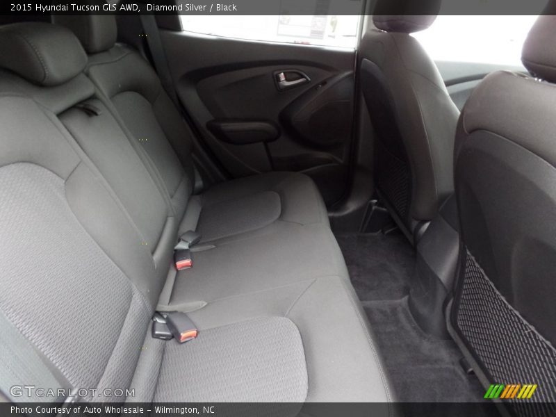 Diamond Silver / Black 2015 Hyundai Tucson GLS AWD