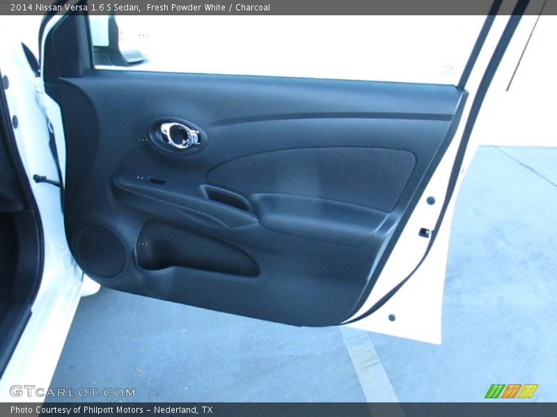 Fresh Powder White / Charcoal 2014 Nissan Versa 1.6 S Sedan